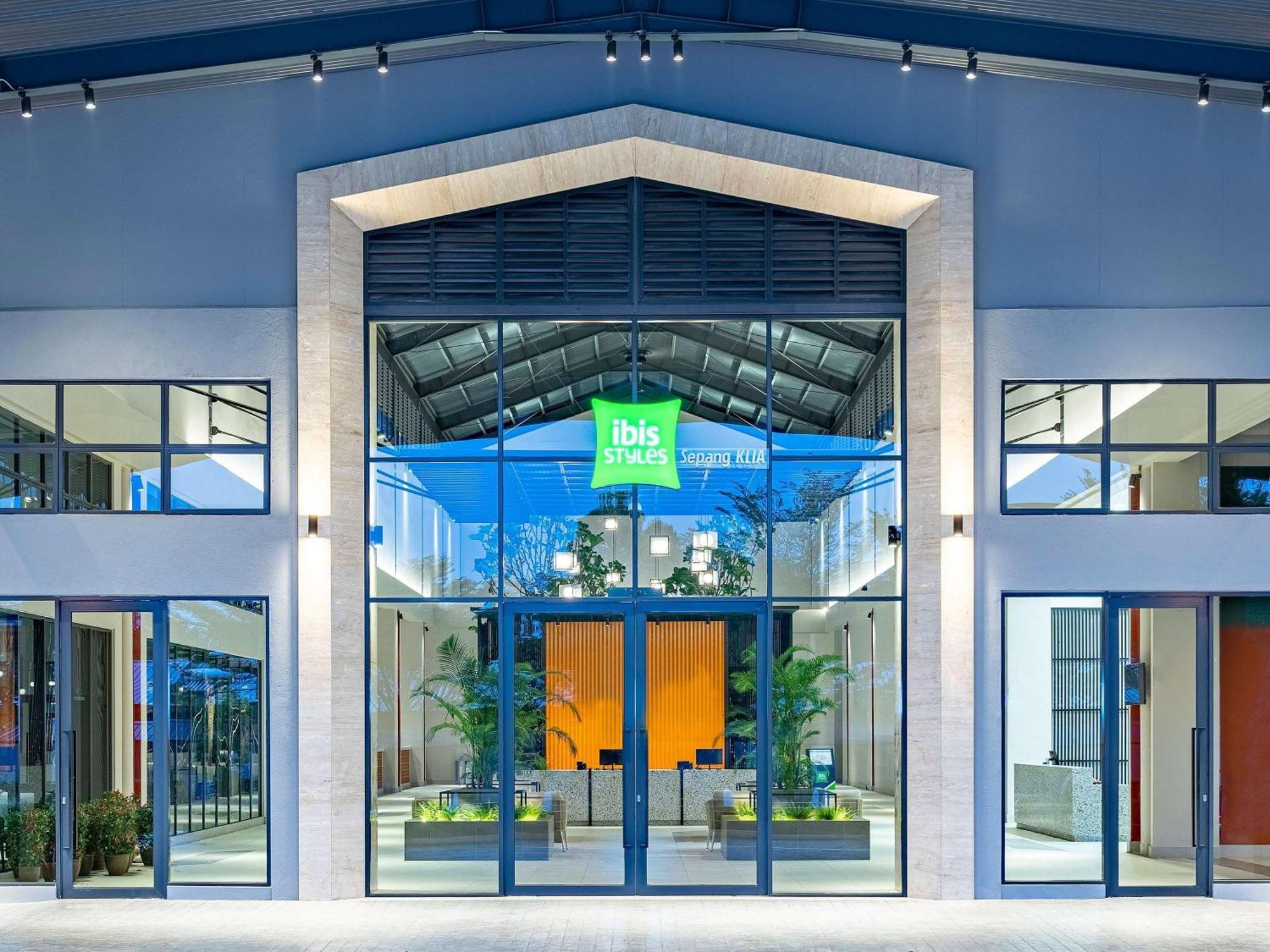 Ibis Styles Sepang Klia Hotel Exterior foto